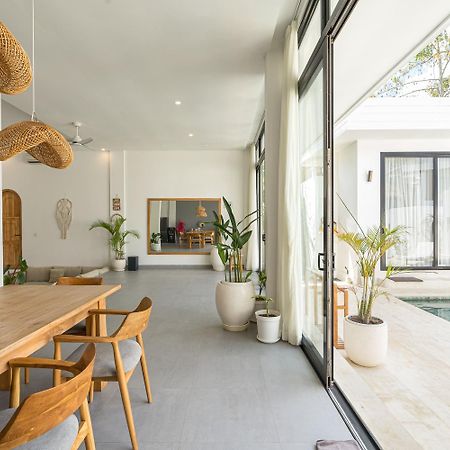 Villa Pono Pono - Uluwatu By Yolla Hospitality מראה חיצוני תמונה